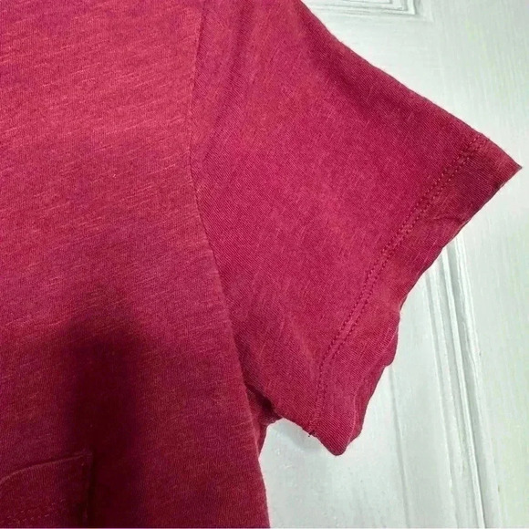 Madewell T-Shirt V-Neck Front  Pocket Burgundy Size Extra Small - Picture 14 of 16